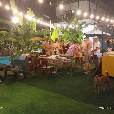 The Seaside Bungalow Hostel And Bar Hoi An Esterno foto