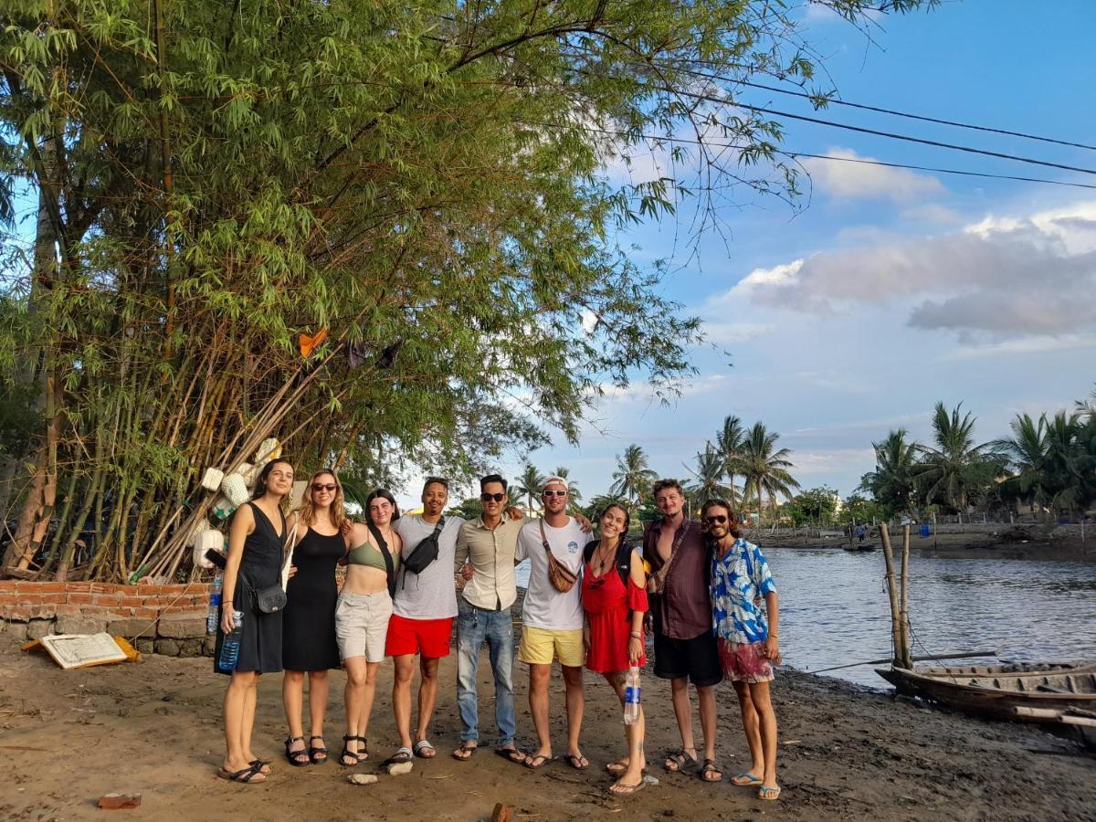 The Seaside Bungalow Hostel And Bar Hoi An Esterno foto