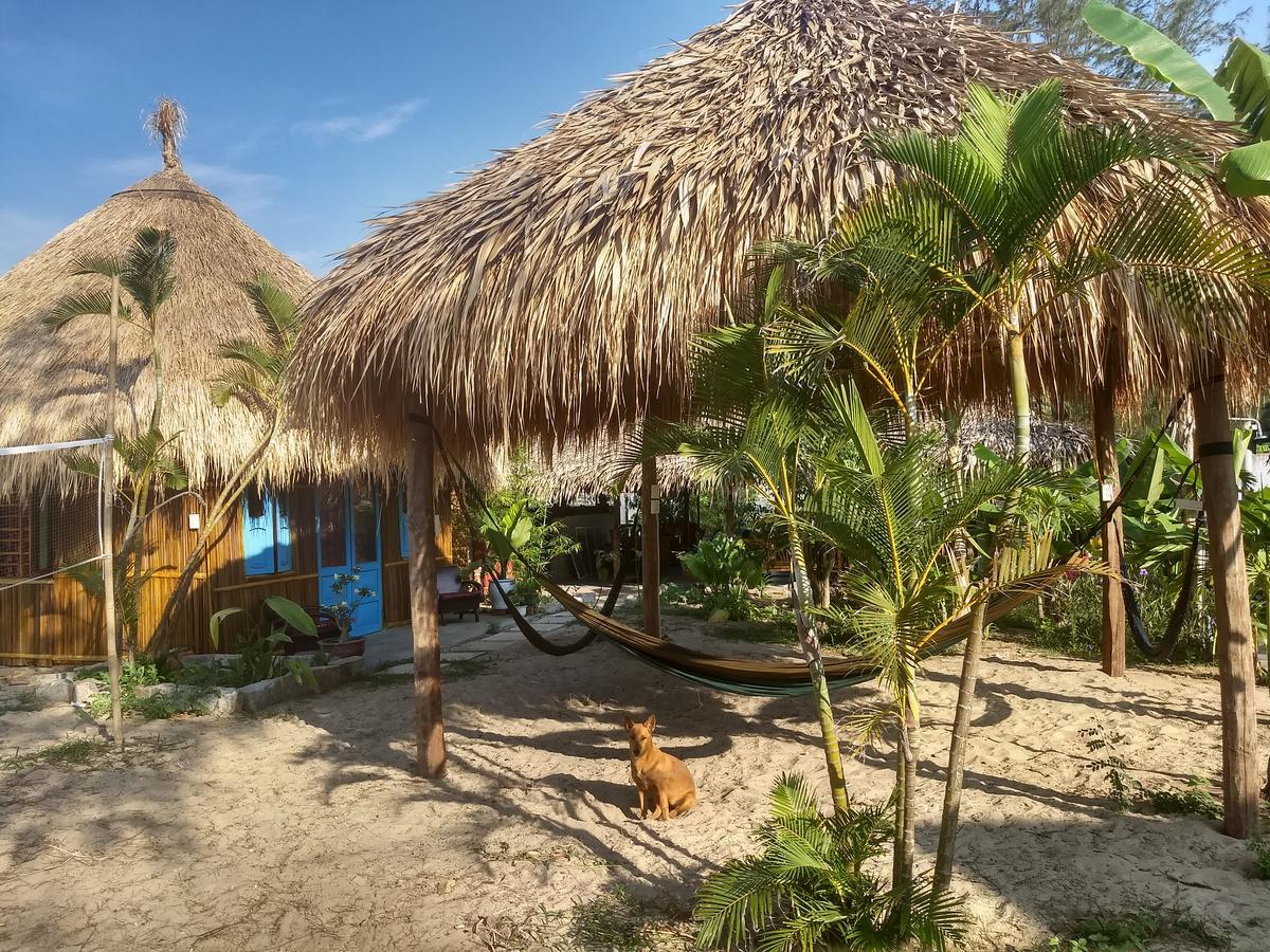 The Seaside Bungalow Hostel And Bar Hoi An Esterno foto