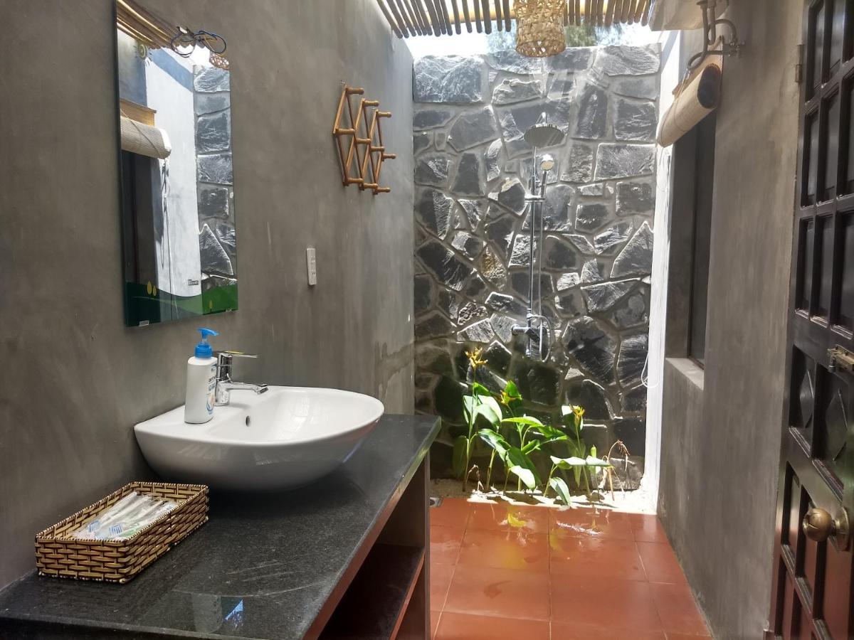 The Seaside Bungalow Hostel And Bar Hoi An Esterno foto